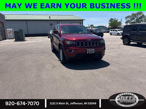 Velvet Red Pearlcoat 2018 Jeep Grand Cherokee Laredo E
