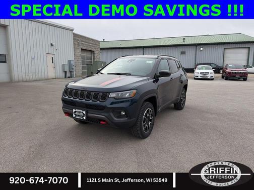 Fathom Blue Pearl Coat 2026 Jeep Compass Trailhawk