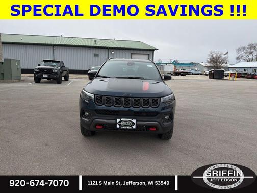 Fathom Blue Pearl Coat 2026 Jeep Compass Trailhawk