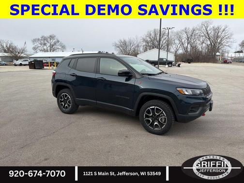 Fathom Blue Pearl Coat 2026 Jeep Compass Trailhawk