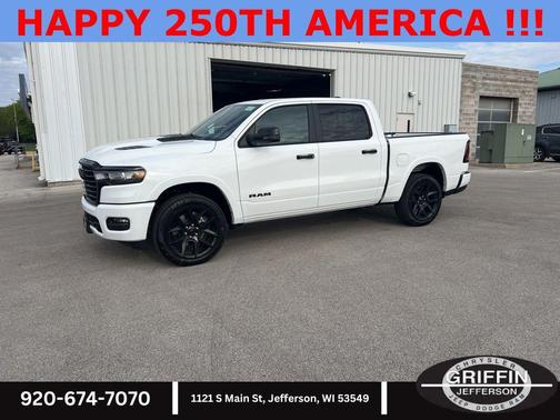 Bright White Clearcoat 2026 RAM 1500 Laramie