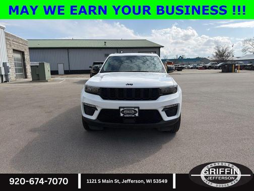 Bright White Clearcoat 2023 Jeep Grand Cherokee Limited