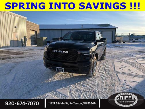 Diamond Black Crystal Pearlcoat 2026 RAM 1500 Big Horn/Lone Star