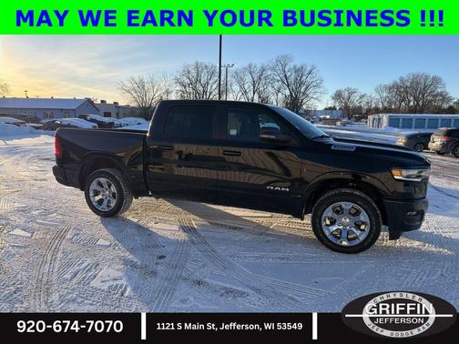 Diamond Black Crystal Pearlcoat 2026 RAM 1500 Big Horn/Lone Star