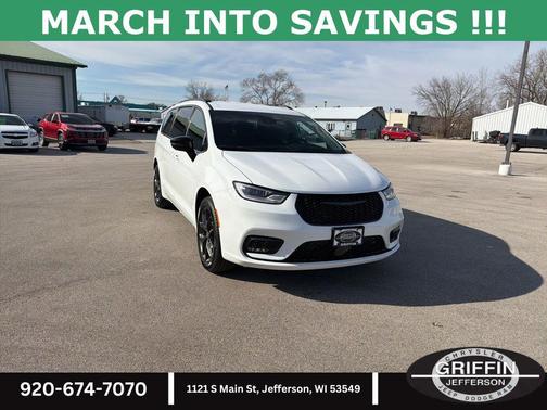 2026 Chrysler Pacifica L