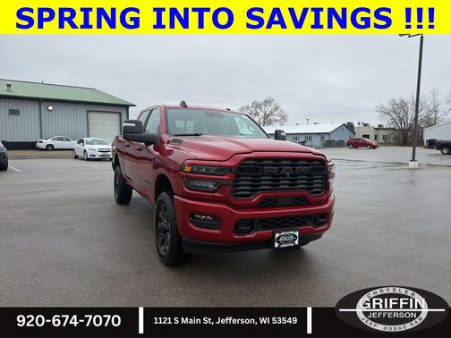 Molten Red Pearlcoat 2026 RAM 2500 Big Horn Crew Cab 4x4 6'4' Box