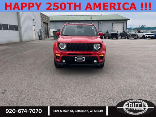 Colorado Red Clearcoat 2022 Jeep Renegade Latitude