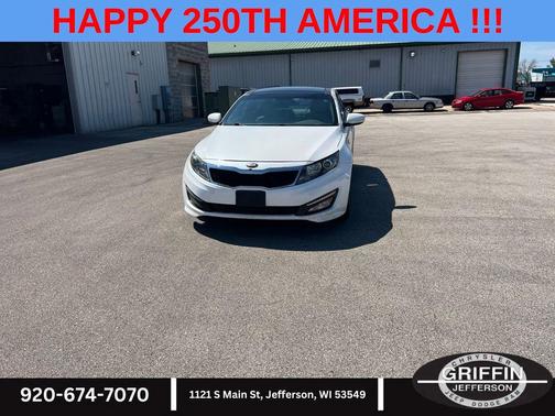 Snow White Pearl 2013 Kia Optima SX