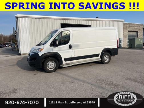 Bright White Clearcoat 2025 RAM ProMaster 2500 Tradesman