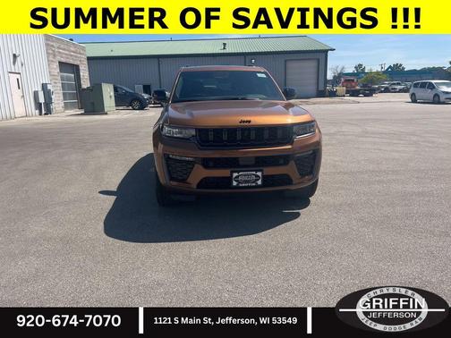 Copper Shino Metallic Clearcoat 2026 Jeep Grand Cherokee Limited