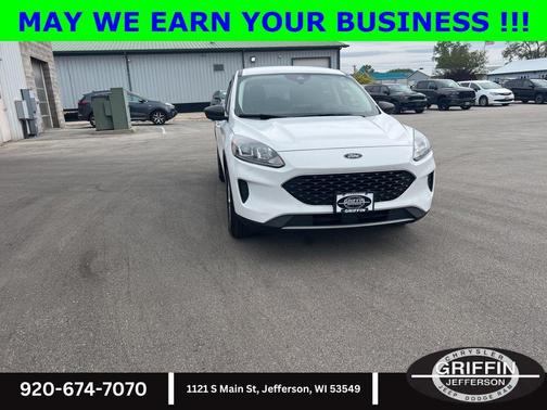 OXFORD WHITE 2022 Ford Escape SE