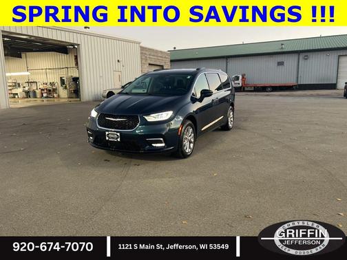 Fathom Blue Pearlcoat 2022 Chrysler Pacifica Touring L