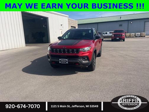 Red Hot Pearlcoat 2025 Jeep Compass Trailhawk