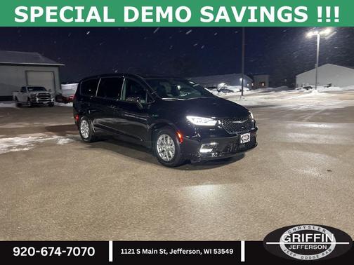 2026 Chrysler Pacifica L