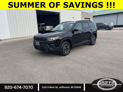 Diamond Black Crystal Pearlcoat 2026 Jeep Cherokee Limited