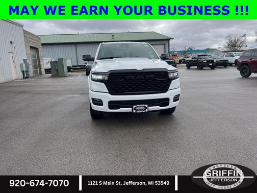 Bright White Clearcoat 2026 RAM 1500 Big Horn/Lone Star