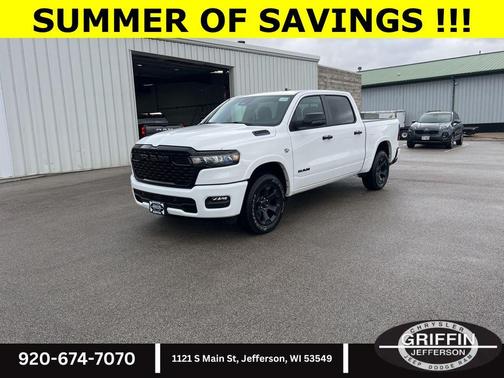 Bright White Clearcoat 2026 RAM 1500 Big Horn/Lone Star