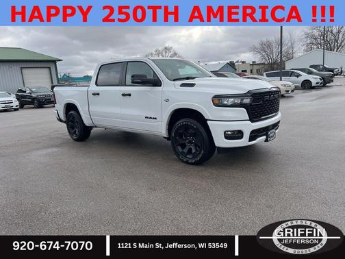 Bright White Clearcoat 2026 RAM 1500 Big Horn/Lone Star