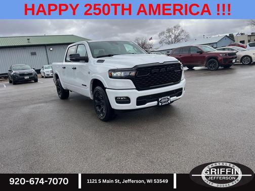 Bright White Clearcoat 2026 RAM 1500 Big Horn/Lone Star