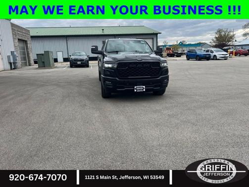 Diamond Black Crystal Pearlcoat 2026 RAM 1500 Big Horn/Lone Star