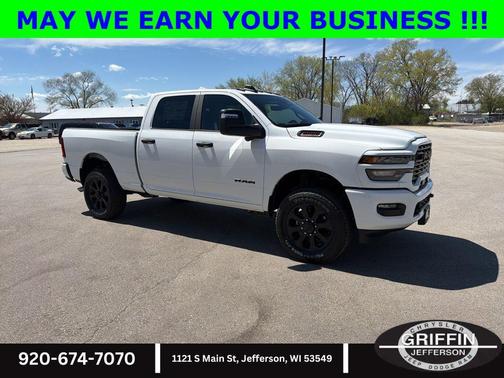 Bright White Clearcoat 2026 RAM 2500 Big Horn Crew Cab 4x4 6'4' Box
