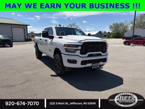 Bright White Clearcoat 2026 RAM 2500 Big Horn Crew Cab 4x4 6'4' Box
