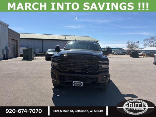 Diamond Black Crystal Pearlcoat 2026 RAM 3500 Big Horn Crew Cab 4x4 8' Box