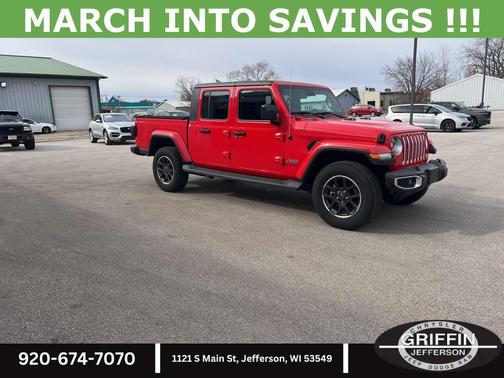 2023 Jeep Gladiator Overland
