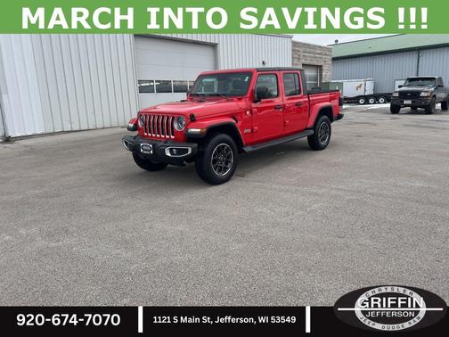 2023 Jeep Gladiator Overland
