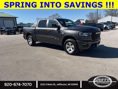 Granite Crystal Metallic Clearcoat 2026 RAM 1500 Big Horn/Lone Star