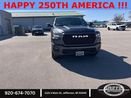 Granite Crystal Metallic Clearcoat 2026 RAM 1500 Big Horn/Lone Star