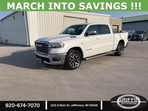 Ivory White Tri-Coat Pearlcoat 2026 RAM 1500 Laramie