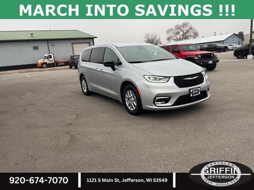 2026 Chrysler Pacifica L