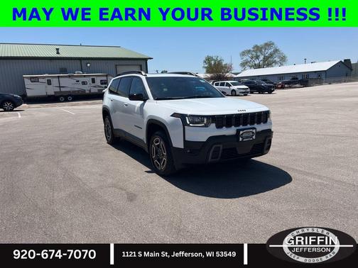 Bright White Clearcoat 2026 Jeep Cherokee Limited