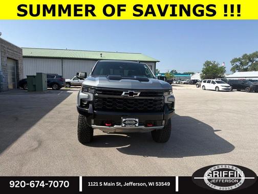 Sterling Gray Metallic 2024 Chevrolet Silverado 1500 ZR2