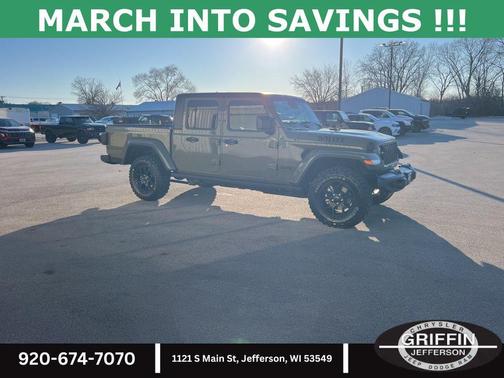 2026 Jeep Gladiator Willys 4x4