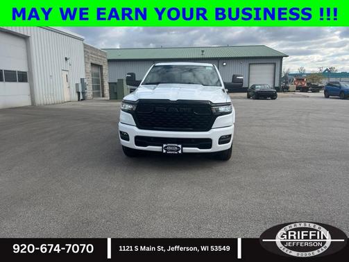 Bright White Clearcoat 2026 RAM 1500 Big Horn/Lone Star