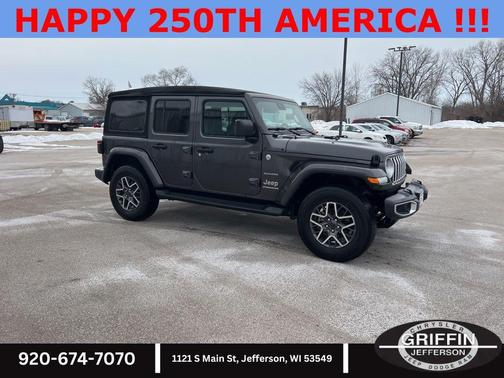 Granite Crystal Metallic Clearcoat 2024 Jeep Wrangler 4-Door Sahara 4x4