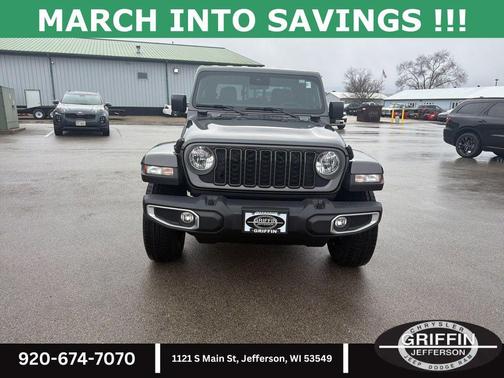 2024 Jeep Gladiator Sport S