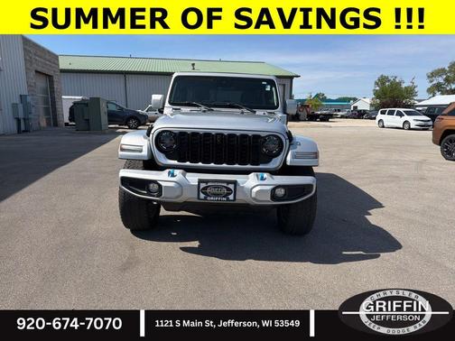 Silver Zynith Clearcoat 2024 Jeep Wrangler 4xe High Altitude