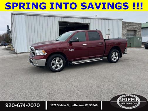 Delmonico Red Pearlcoat 2016 RAM 1500 Big Horn