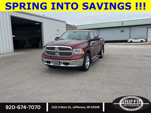 Delmonico Red Pearlcoat 2016 RAM 1500 Big Horn