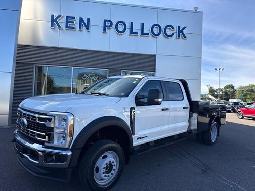 Oxford White 2026 Ford F-450 XL