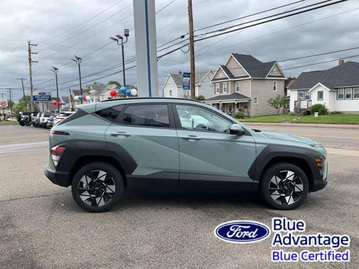 2025 Hyundai KONA SEL