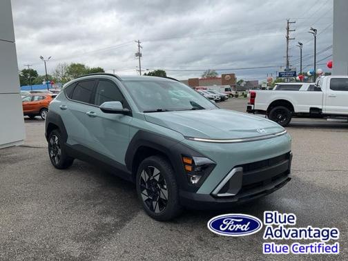 2025 Hyundai KONA SEL