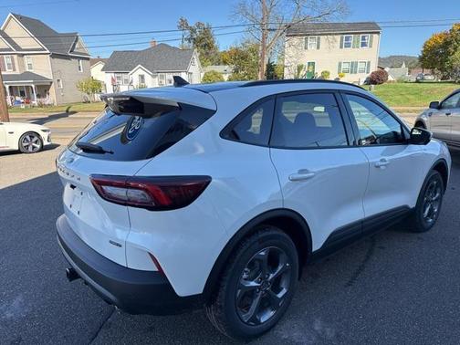 2026 Ford Escape ST-Line Select