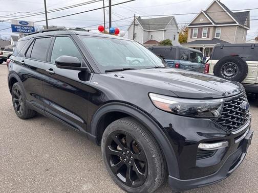 2022 Ford Explorer ST-Line