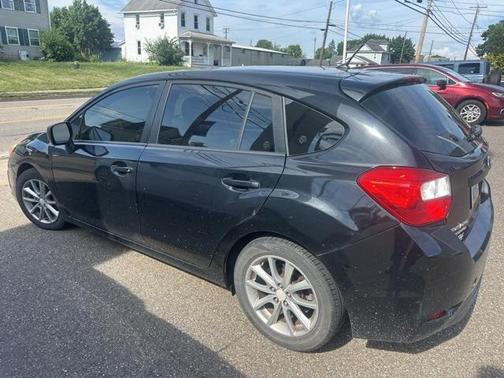 2014 Subaru Impreza 2.0i Premium