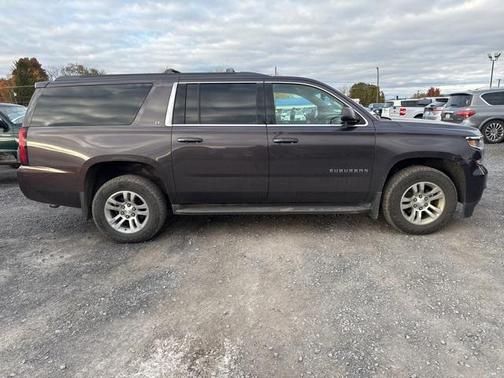 2016 Chevrolet Suburban LT