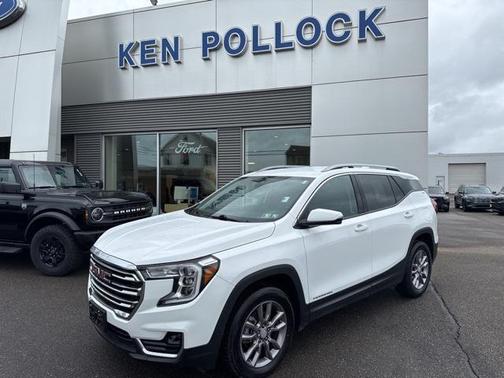 2023 GMC Terrain SLT